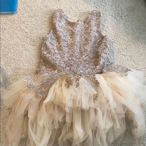 EXCELLENT CONDITION Girls Party/Flower Girl Dress